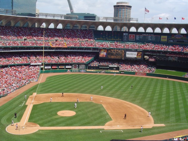 St. Louis Cardinals organization announces timeline for full capacity at Busch  Stadium