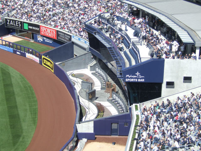 yankees monument park on the field